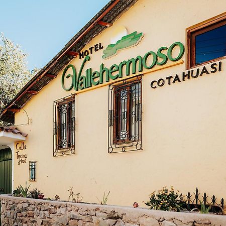 Hotel Vallehermoso Cotahuasi Exterior photo